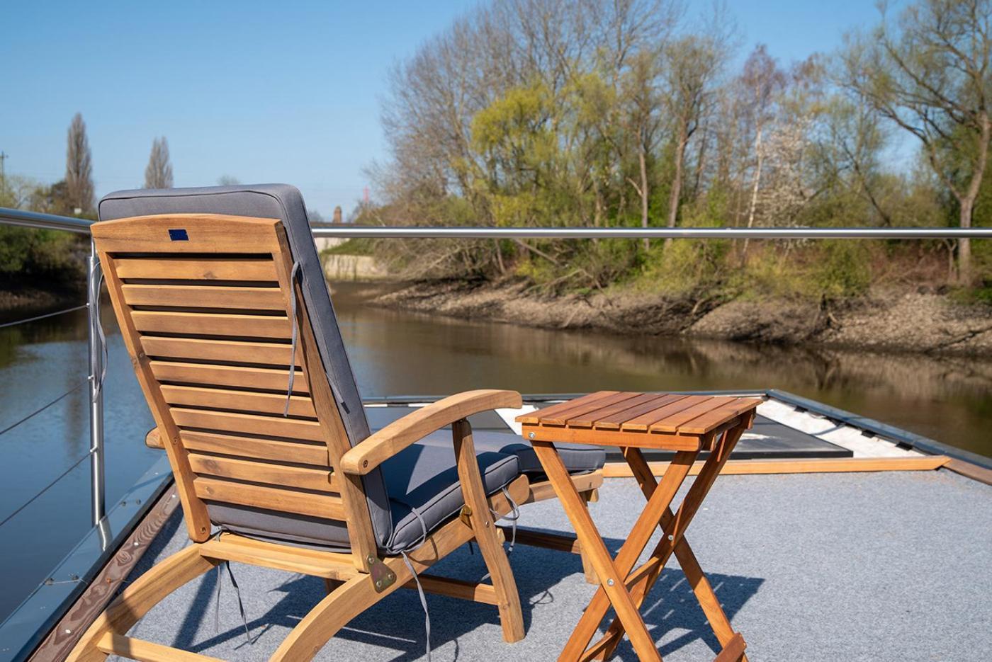 Botel Hausboot Wilma